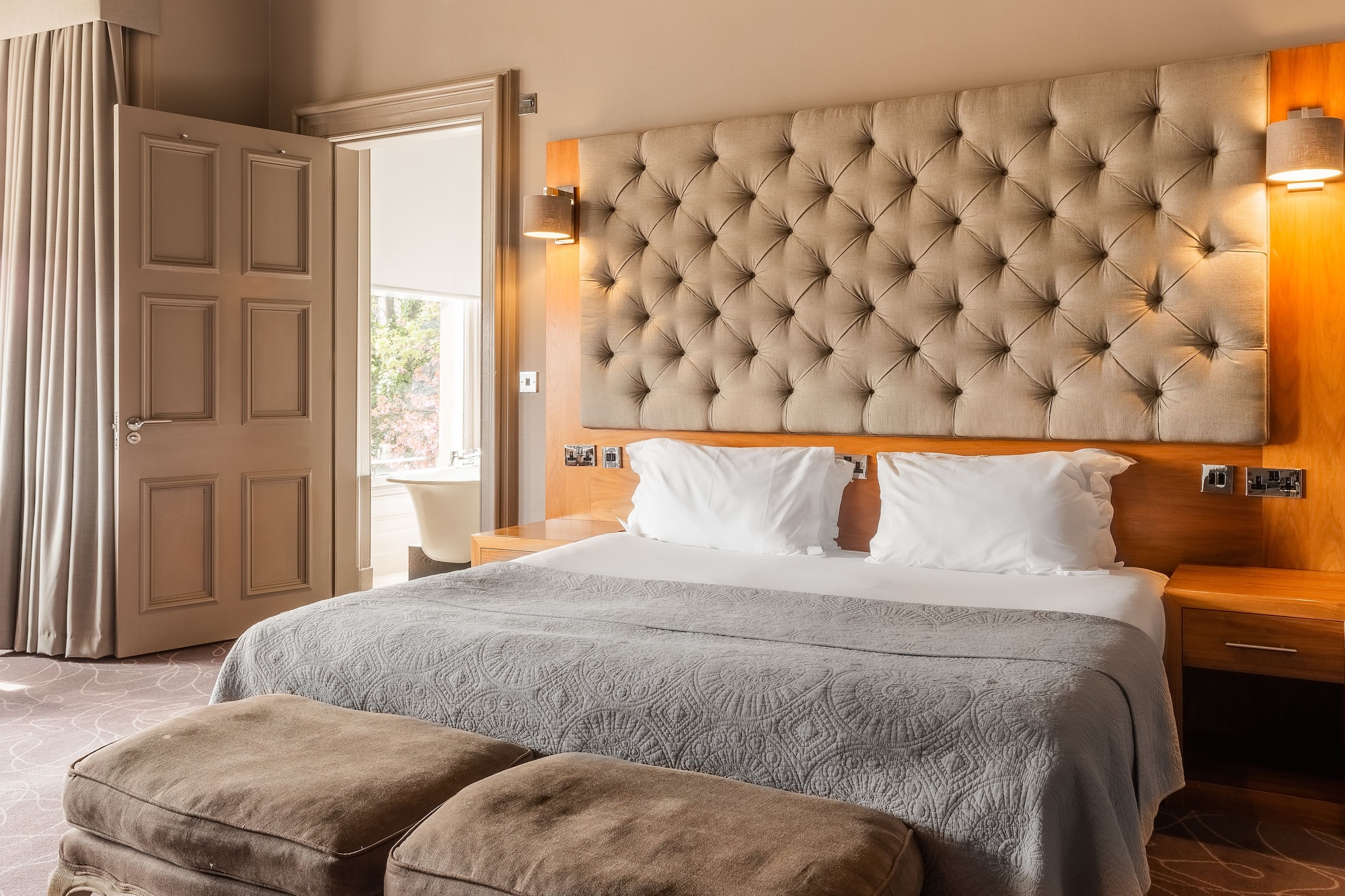 COMFORT, DOUBLE OR TWIN BED