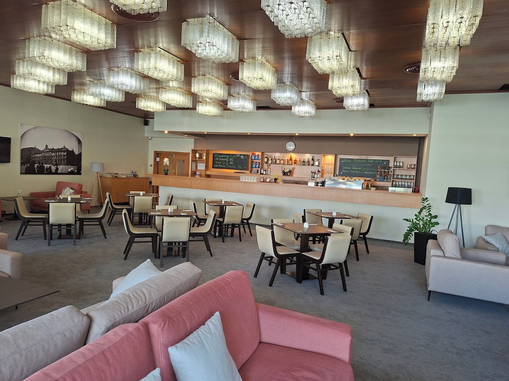 Hotel Cascade Most 32/59