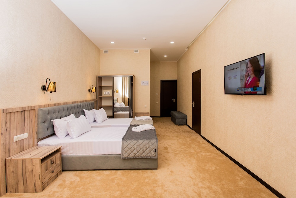 Gabrielle International Hotel 6/50