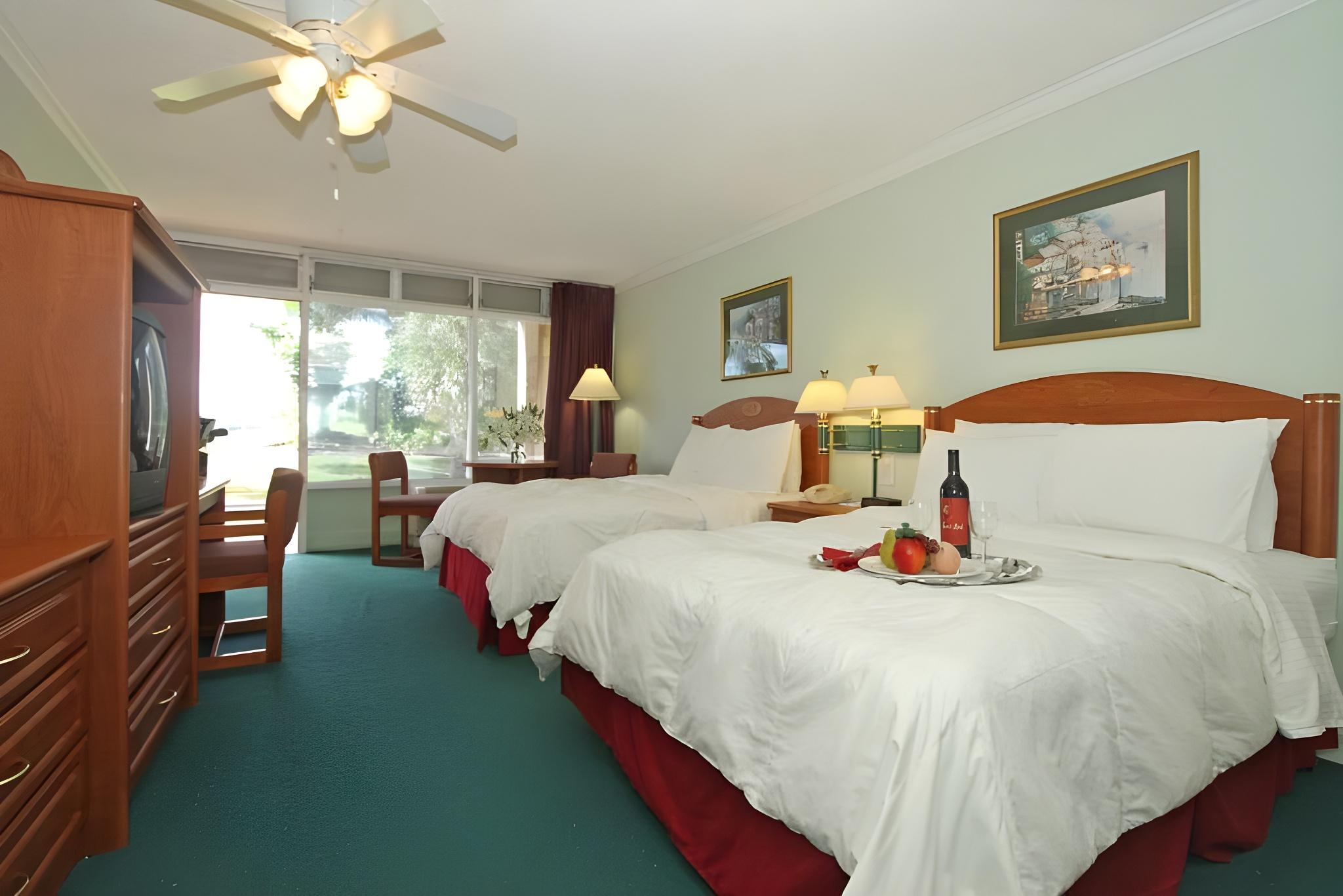 Room, Quadruple, Double Bed