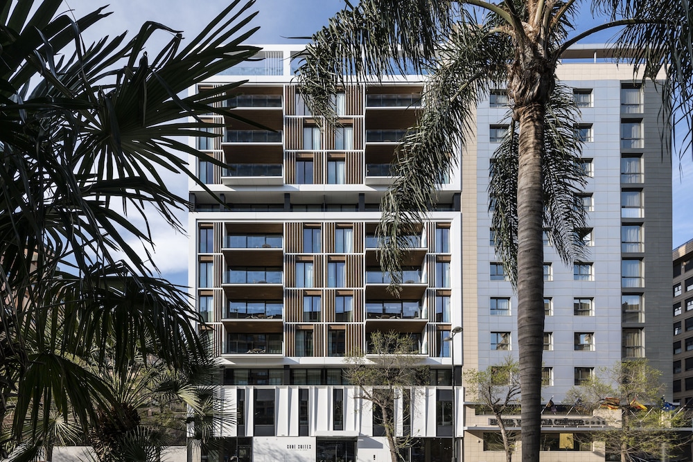 Intelier Core Suites Valencia 6/45