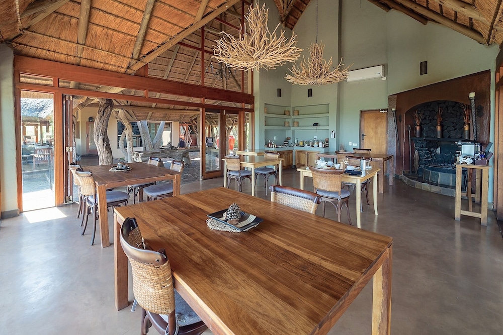 Rhulani Safari Lodge 52/76