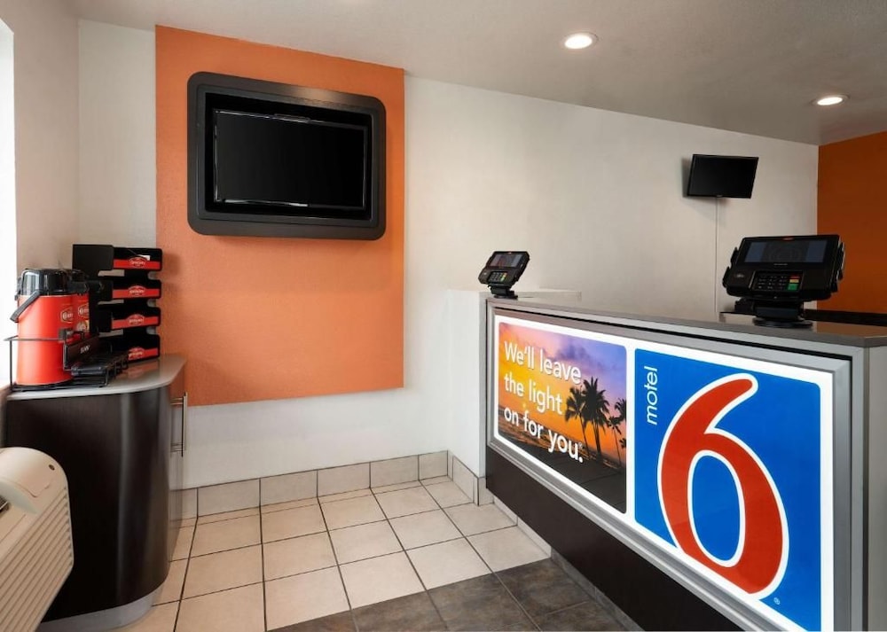 Motel6 Camarillo, CA 16/71