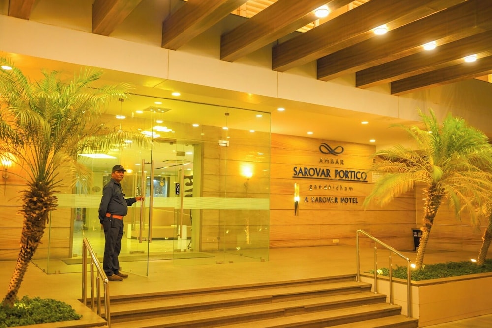 Ambar Sarovar Portico 10/48