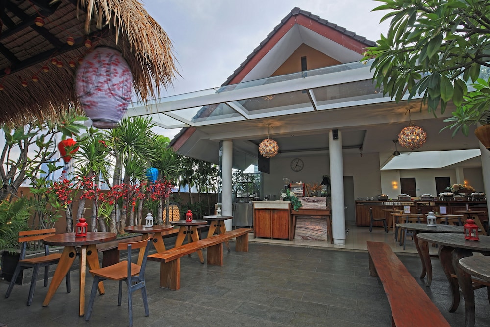 Rasuna Icon Hotel 53/61