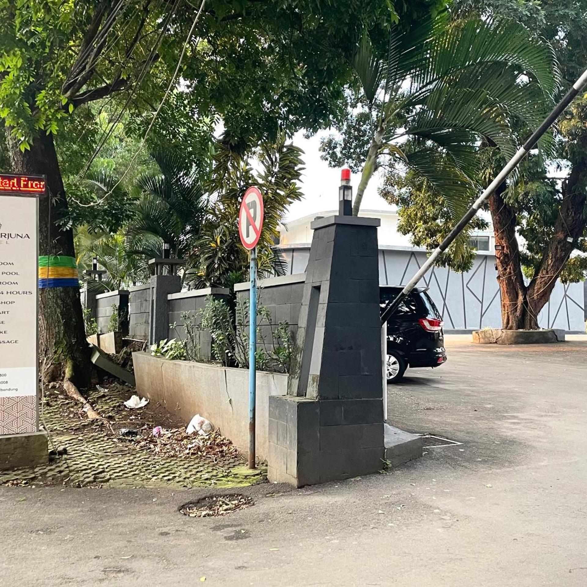 Grand Arjuna Hotel Formerly Sheo Resort Hotel 44/50