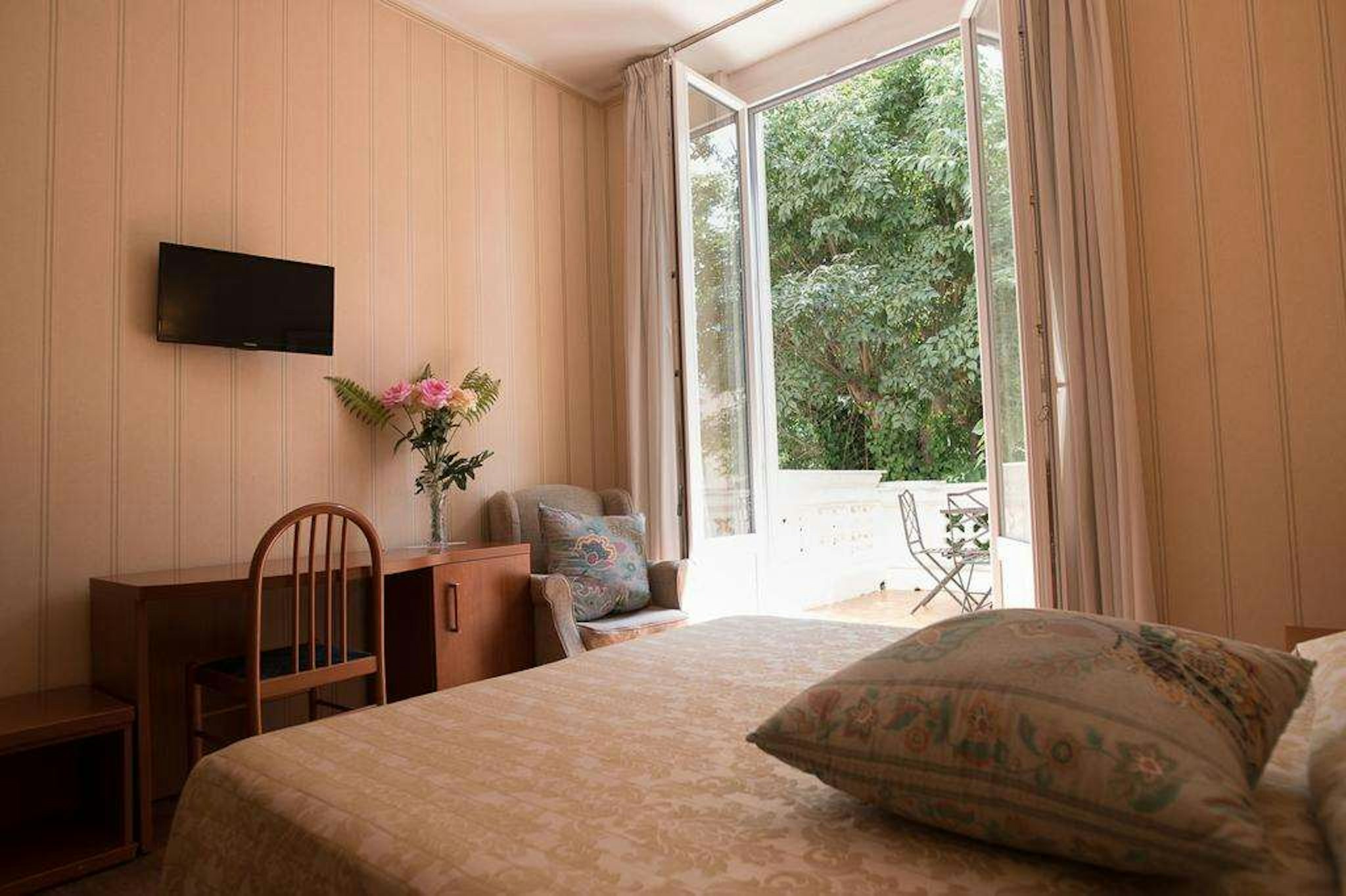 Hotel Villa Delle Rose 54/78