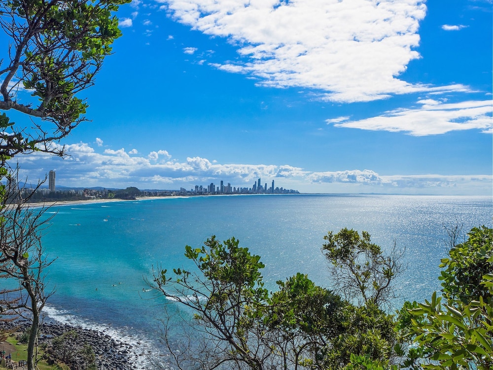 AUSSIE RESORT 41/50