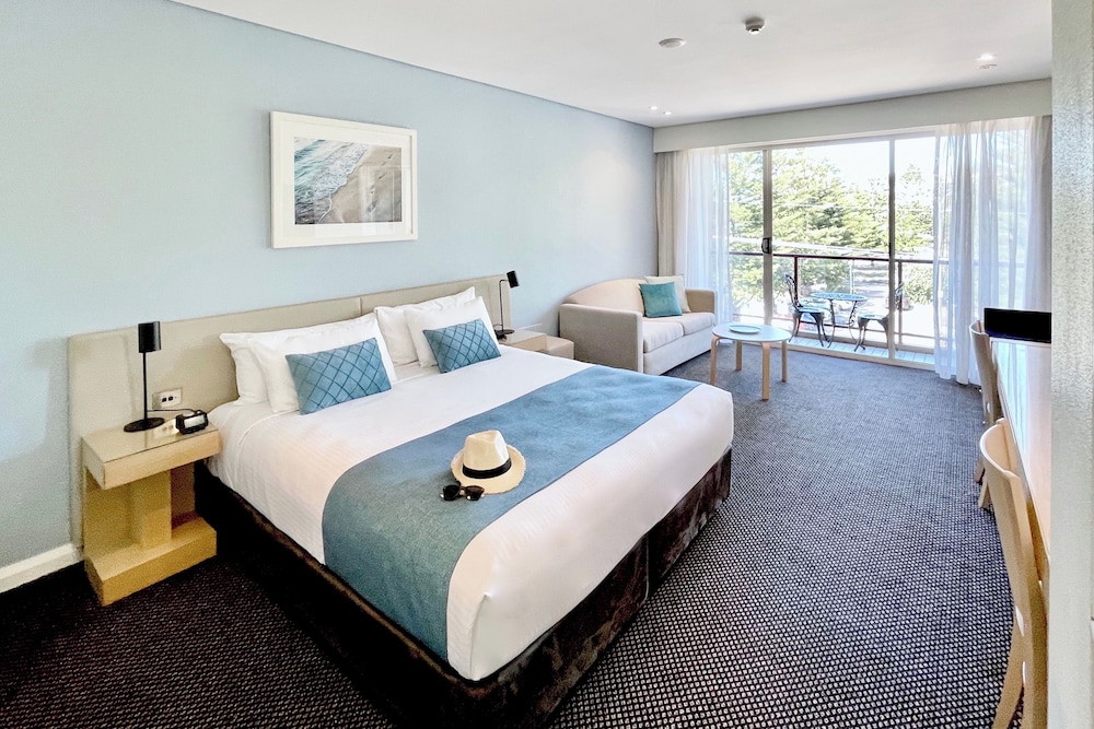Coogee Sands Hotel And Apartments 9/65