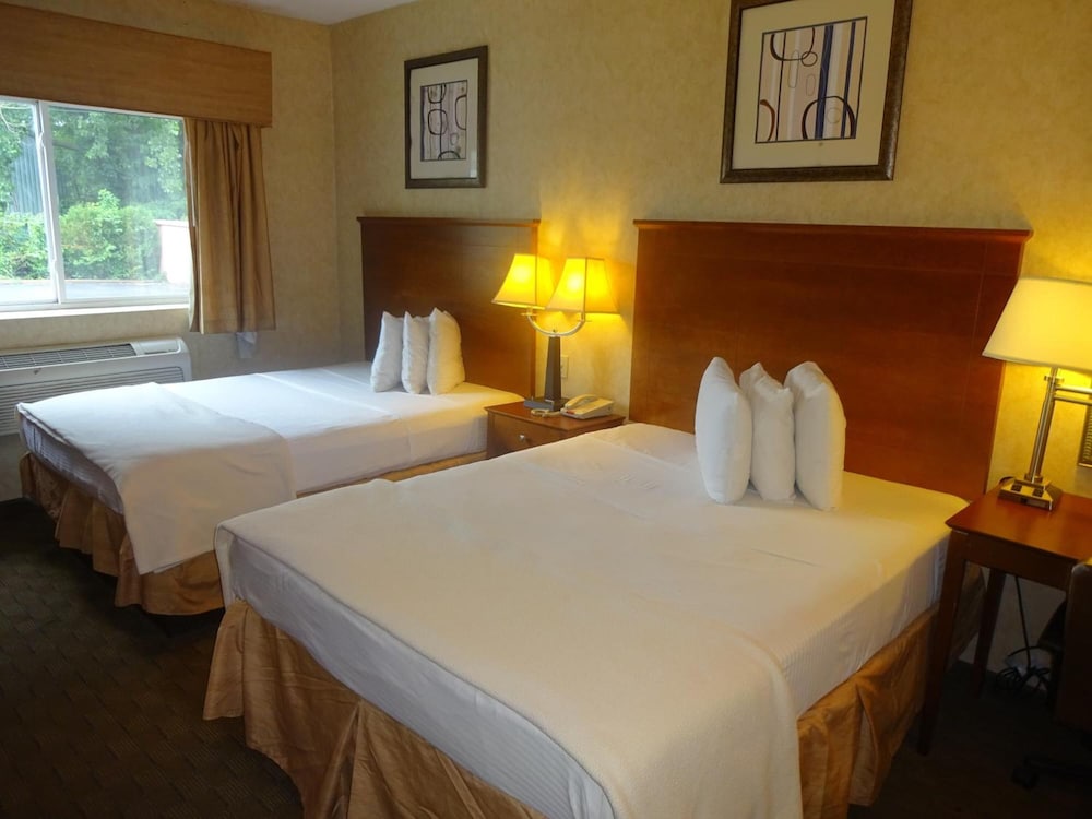 Sheridan Hotel 7/18