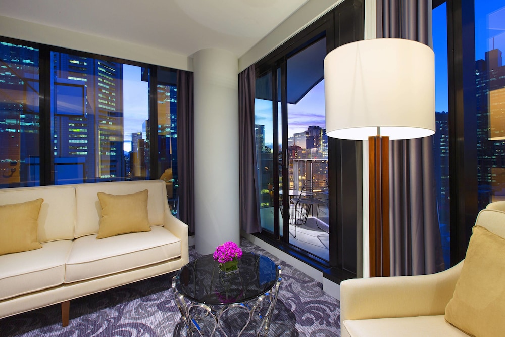 Sheraton Melbourne Hotel 27/37
