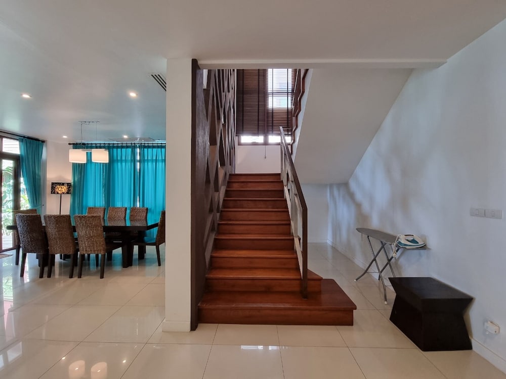 Amatapura Beach Villa 14 53/53
