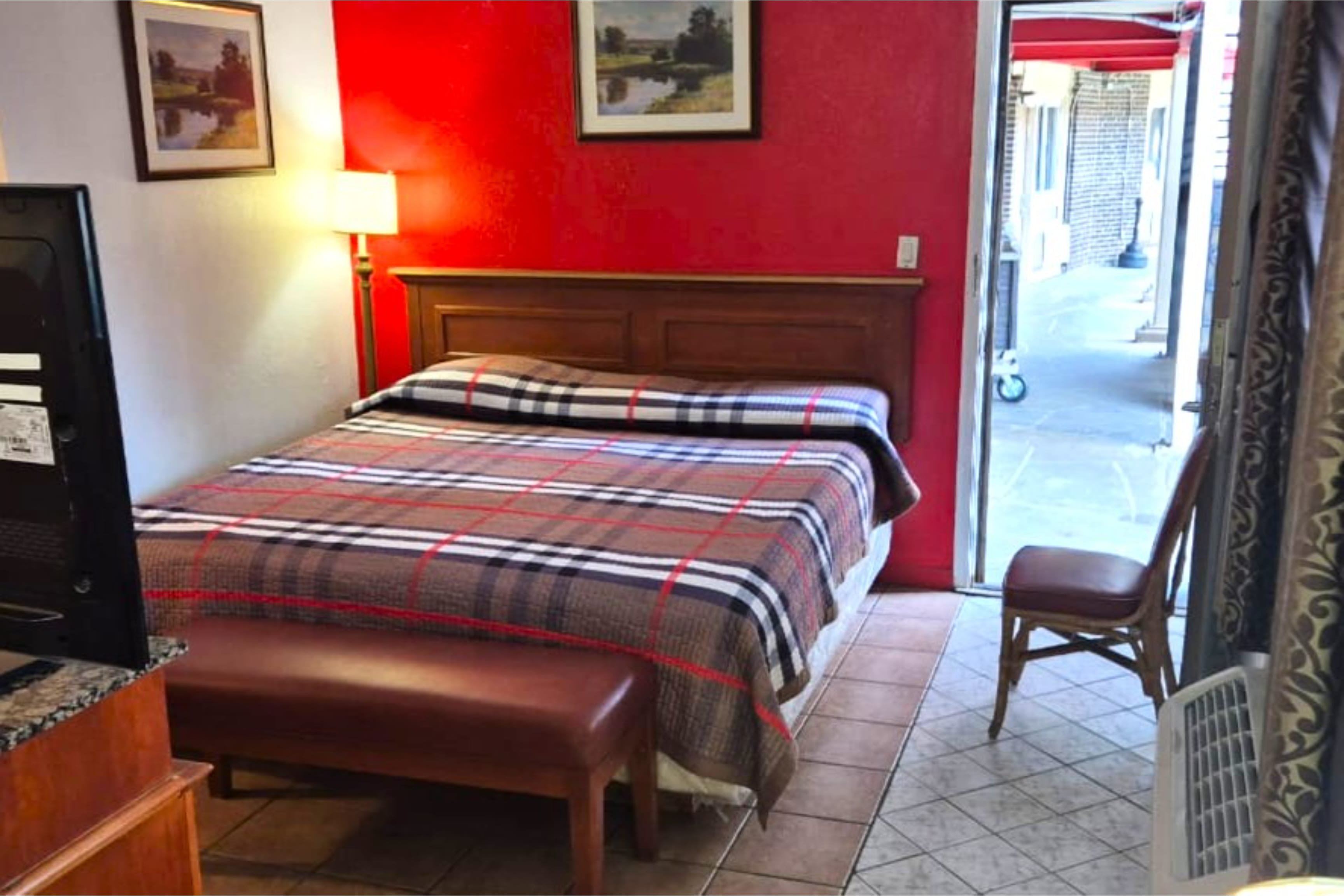 Saratoga Motel By Capital O Chicago Midway IL US 12 40/63