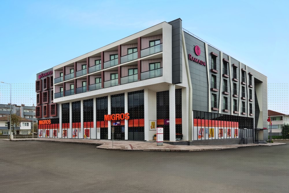 Ramada by Wyndham Sakarya Hendek 1/53
