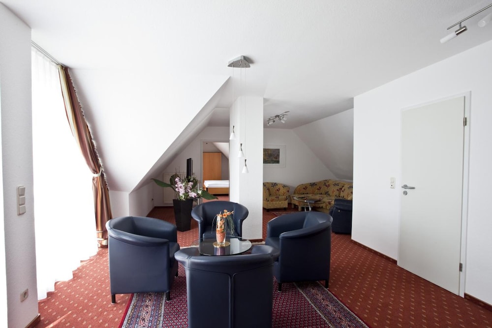 Hotel Am Braunen Hirsch 17/27