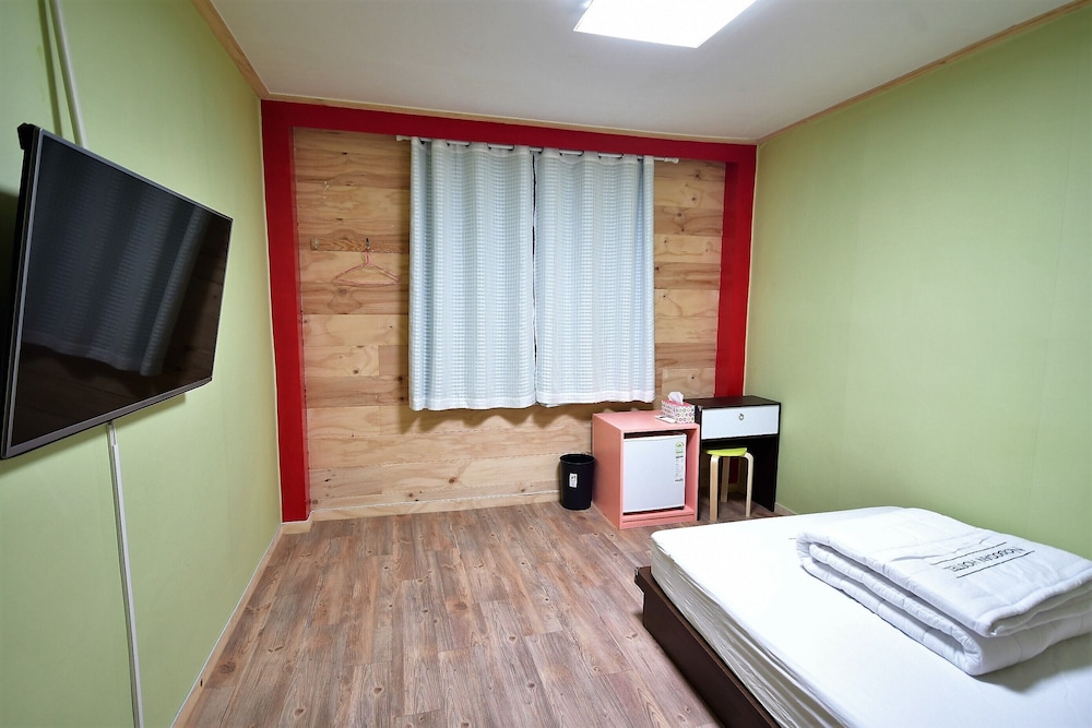 Nogodan Guesthouse & Hotel 13/50