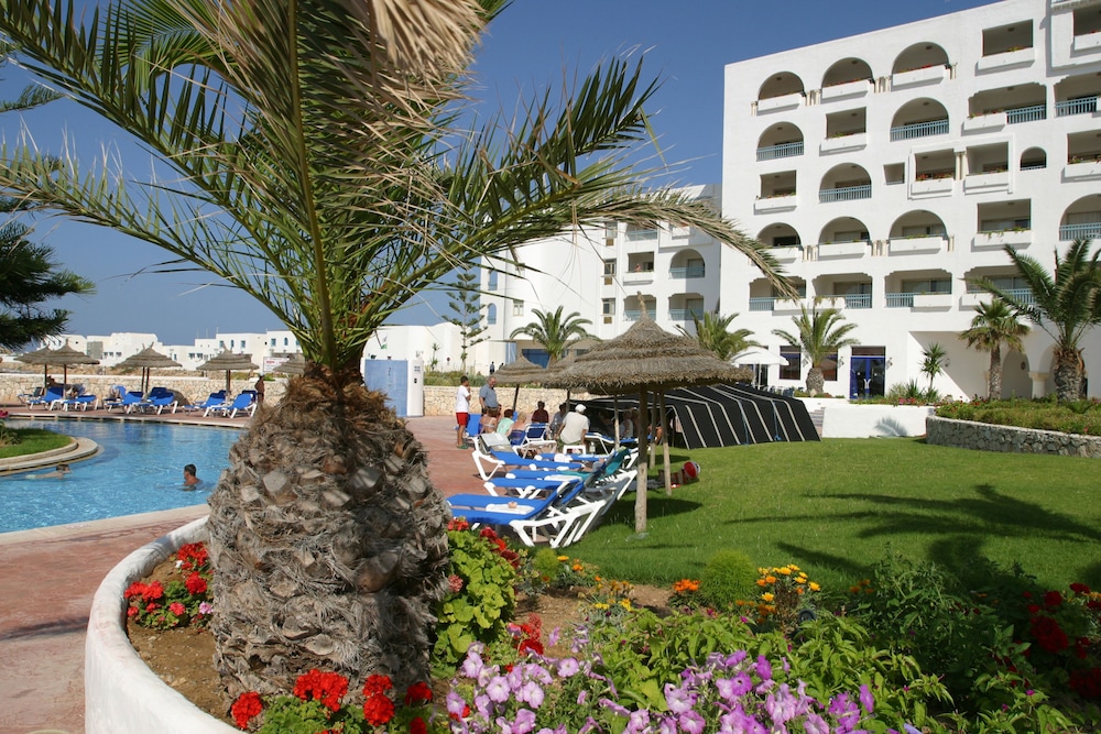 Regency Monastir 36/50