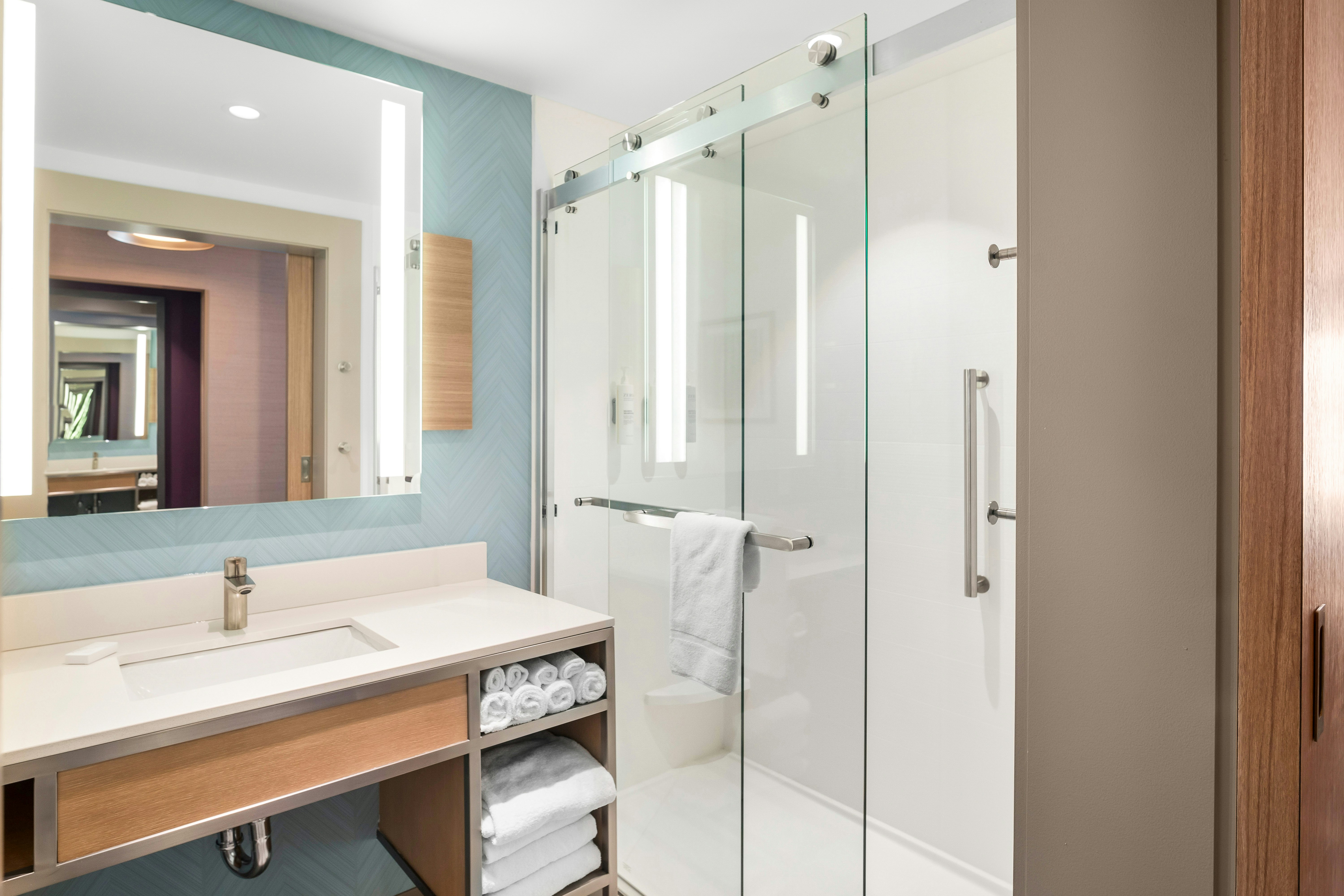 غرفة بسرير كينج لذوي الإعاقة، Hilton Garden Inn North Conway 3/4