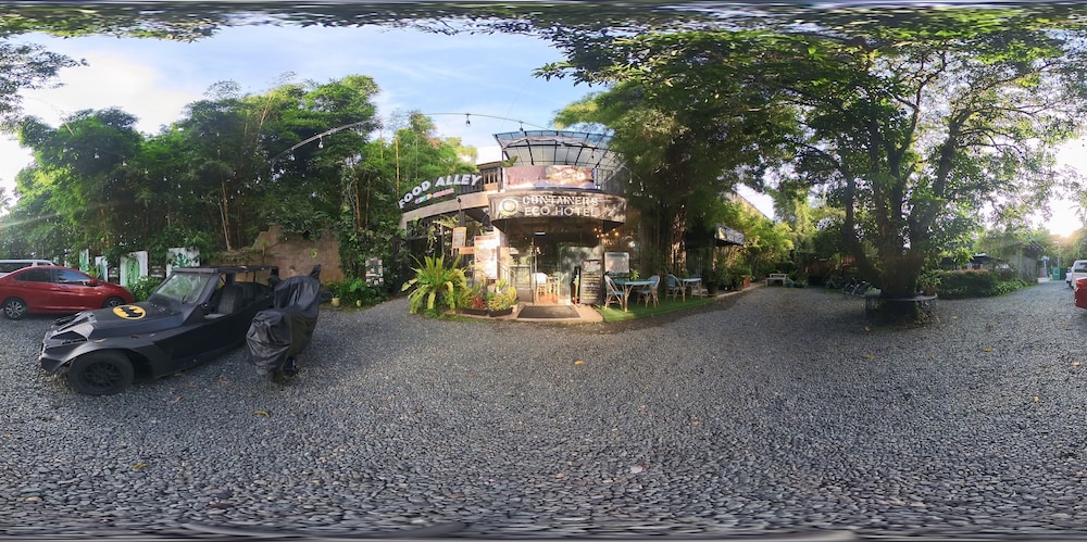 Containers By Eco Hotel Tagaytay 59/66