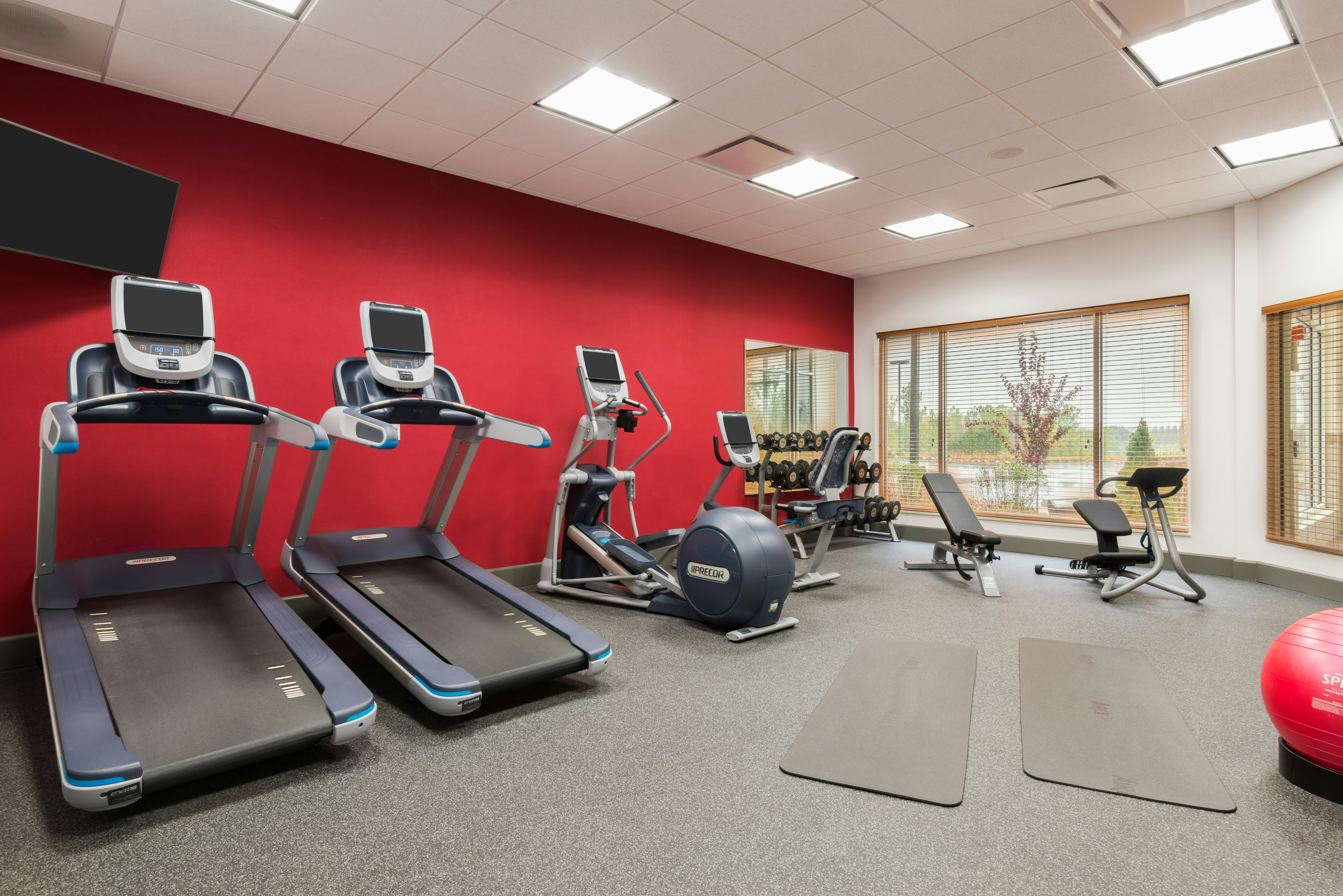 Hilton Garden Inn Wayne 10/36