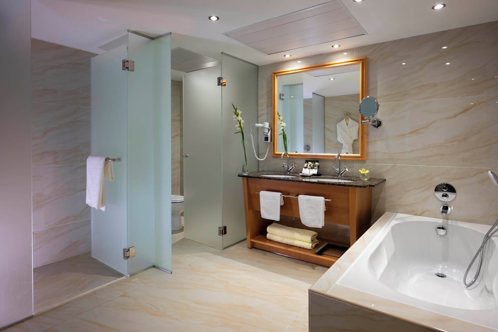 Constantinou Bros Asimina Suites Hotel 47/47