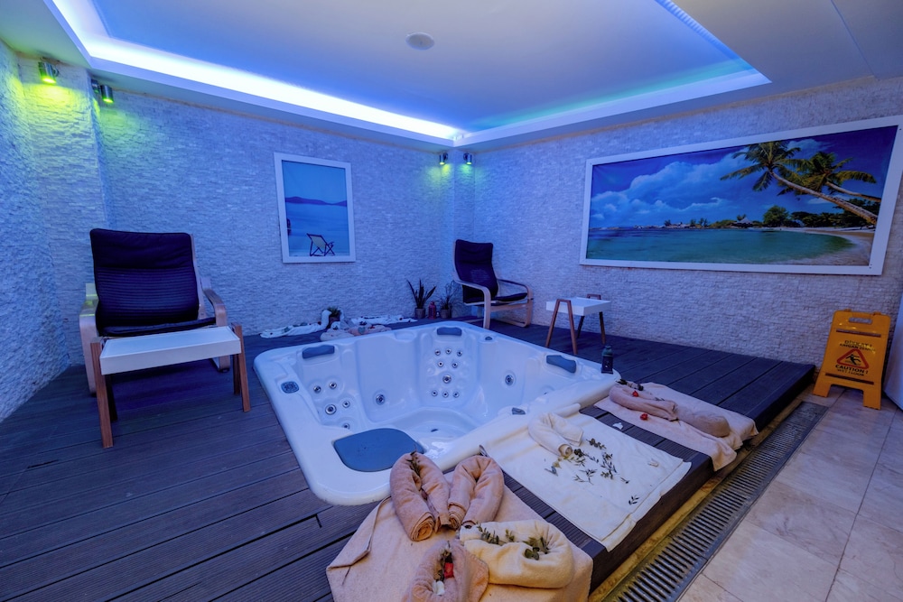 Beyoglu MLS Hotel 46/64