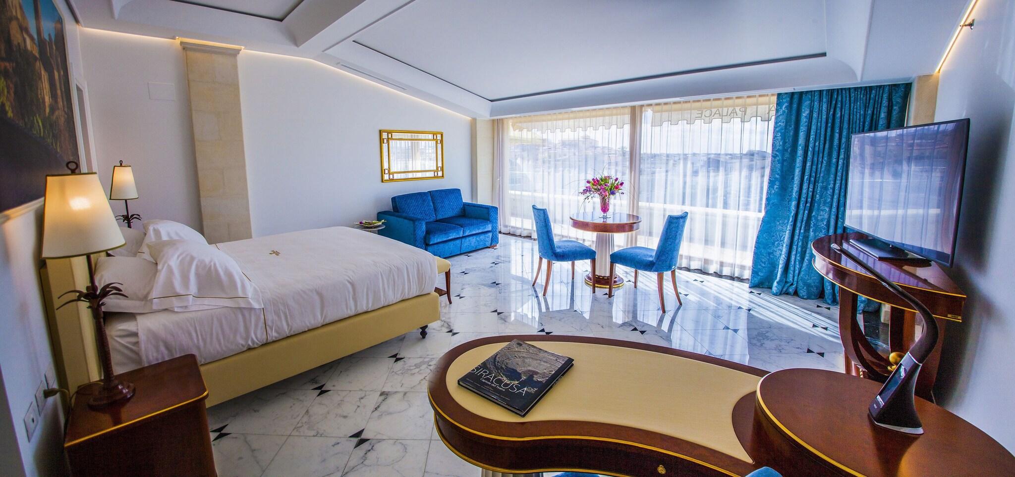 Junior Suite, King Bed, Sea View