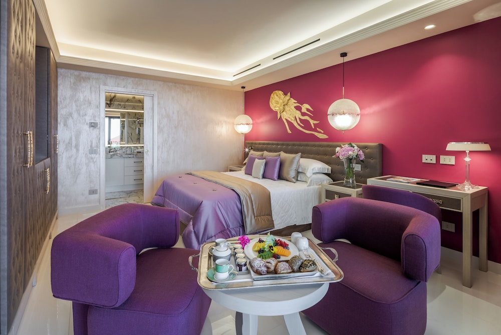 Cala Beach Resort 38/65