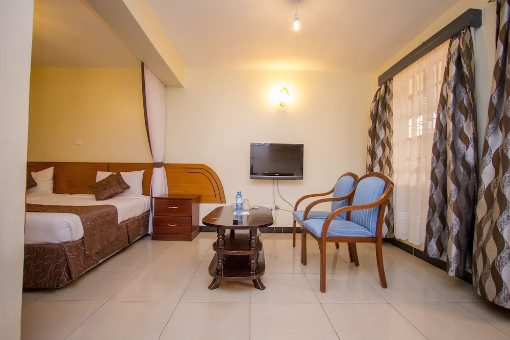 Emboita Hotel 40/50