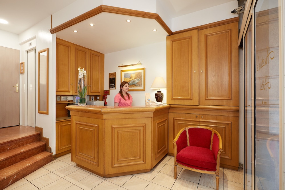 Austins Saint Lazare Hotel 10/61