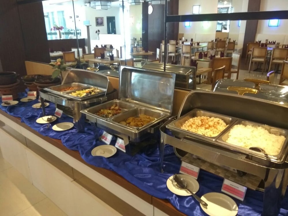 Best Hotel Kedungsari 13/42