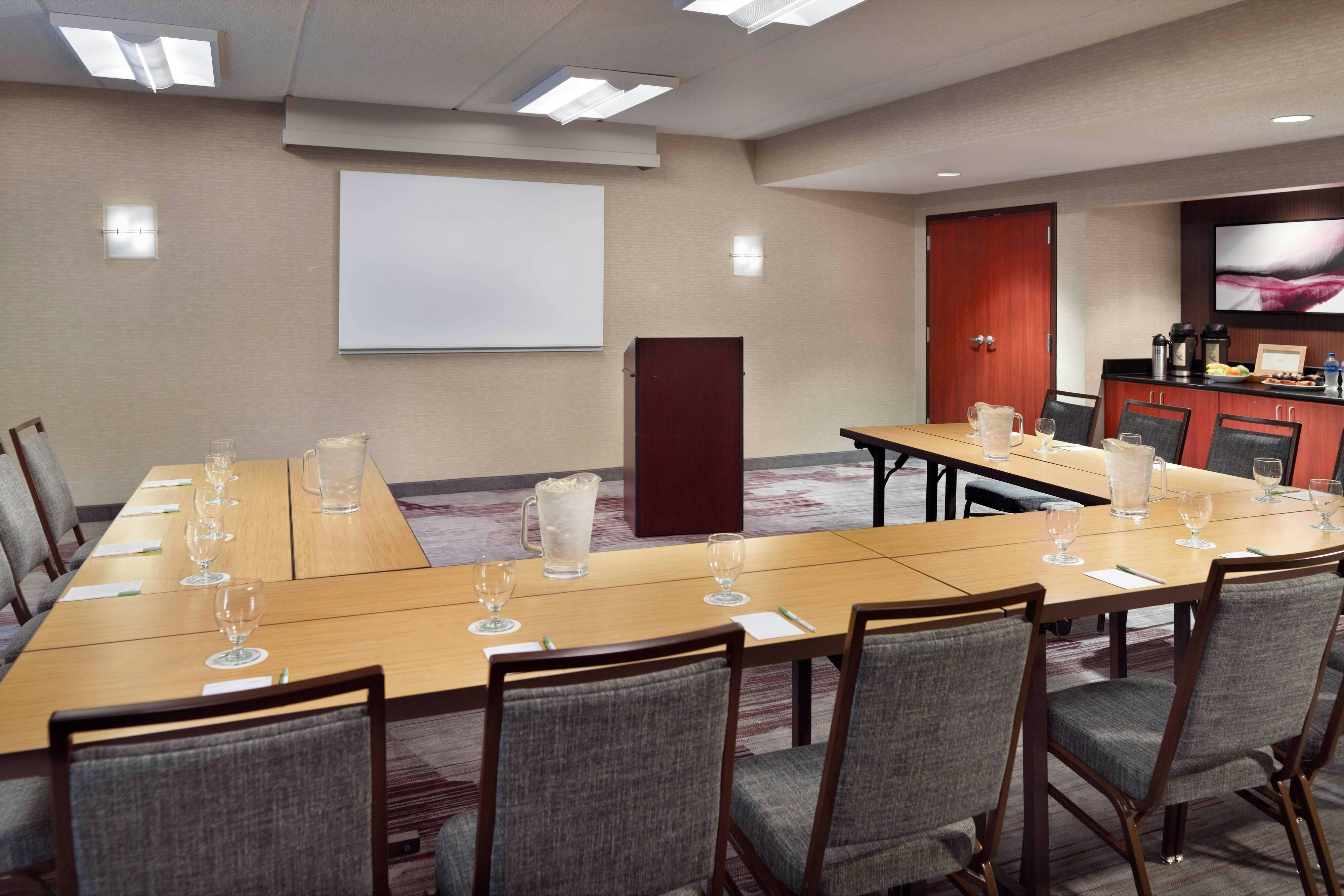 Courtyard by Marriott Tallahassee Downtown/Capital 12/14