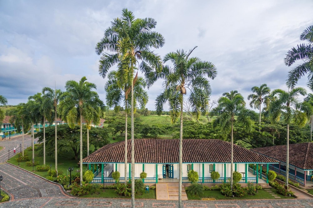 Decameron Las Heliconias All Inclusive 4/49