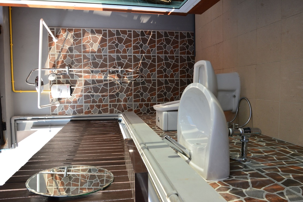 Adamaz House 30/60