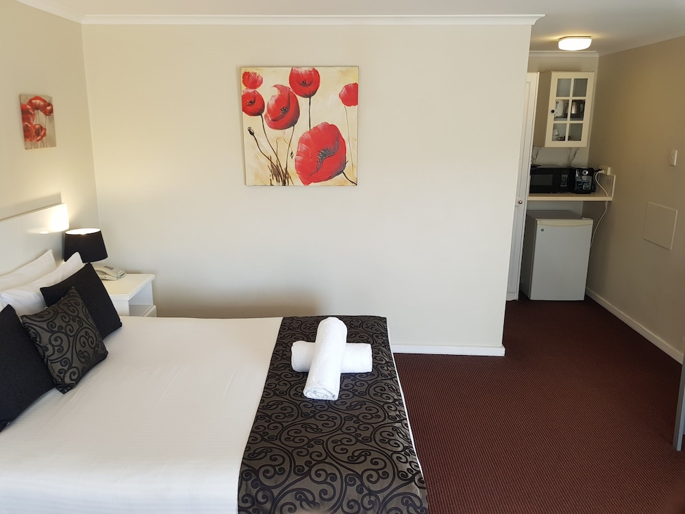 CLARE VALLEY MOTEL 40/62