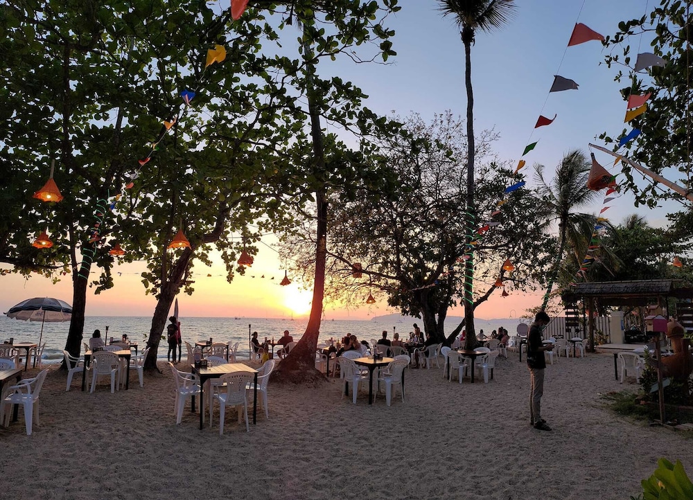 Baan Santhiya Krabi Villas 43/50