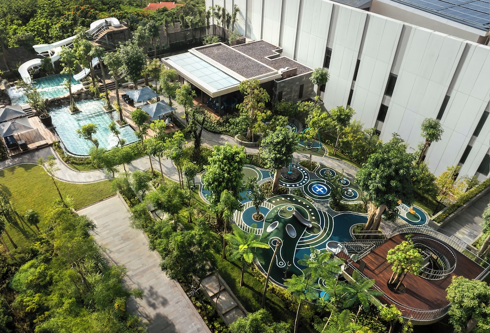 Padma Hotel Semarang 32/39