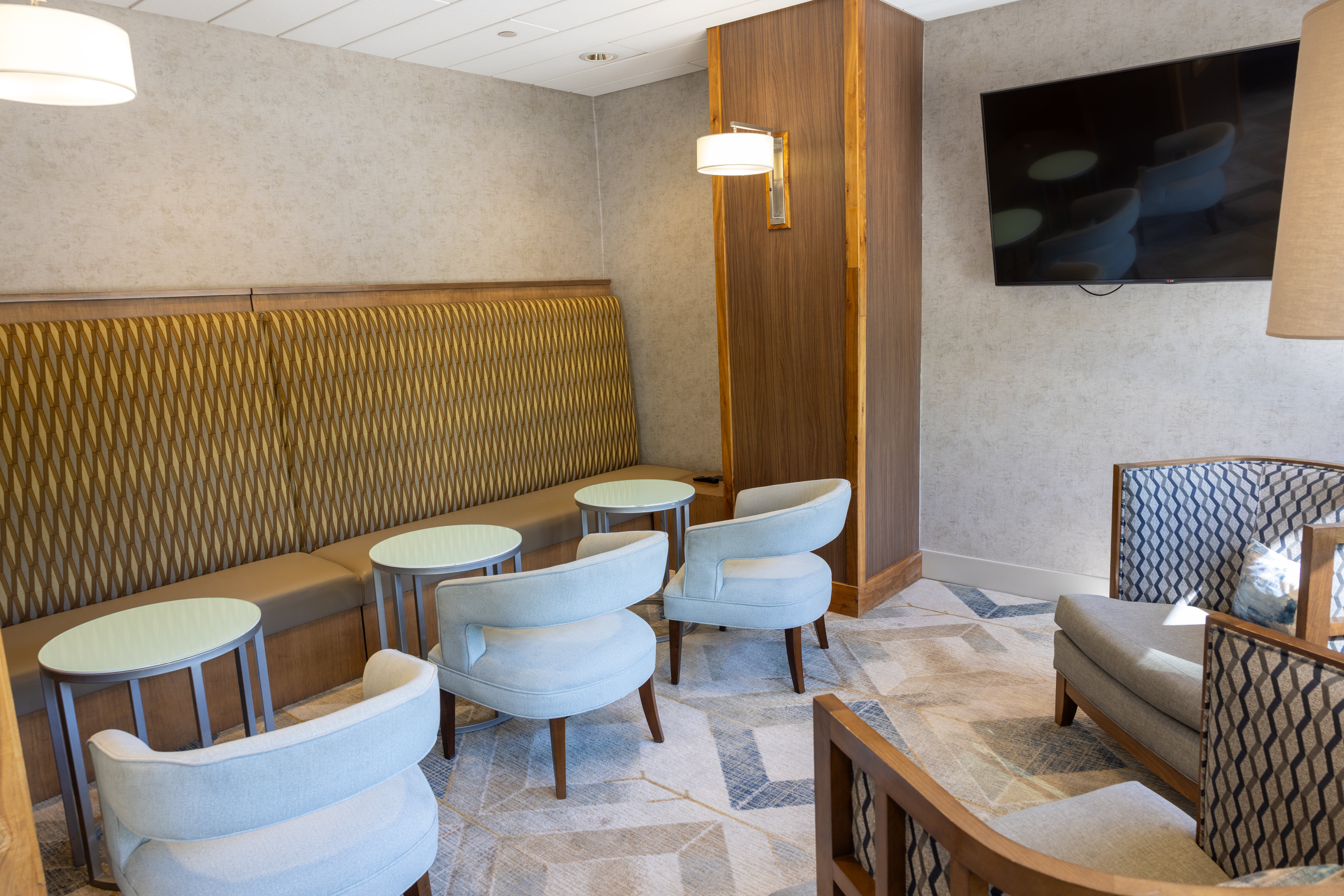 Holiday Inn Express Salt Lake City Downtown 42/77