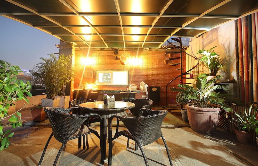 Perch Service Apartments - Gurgaon 17/32