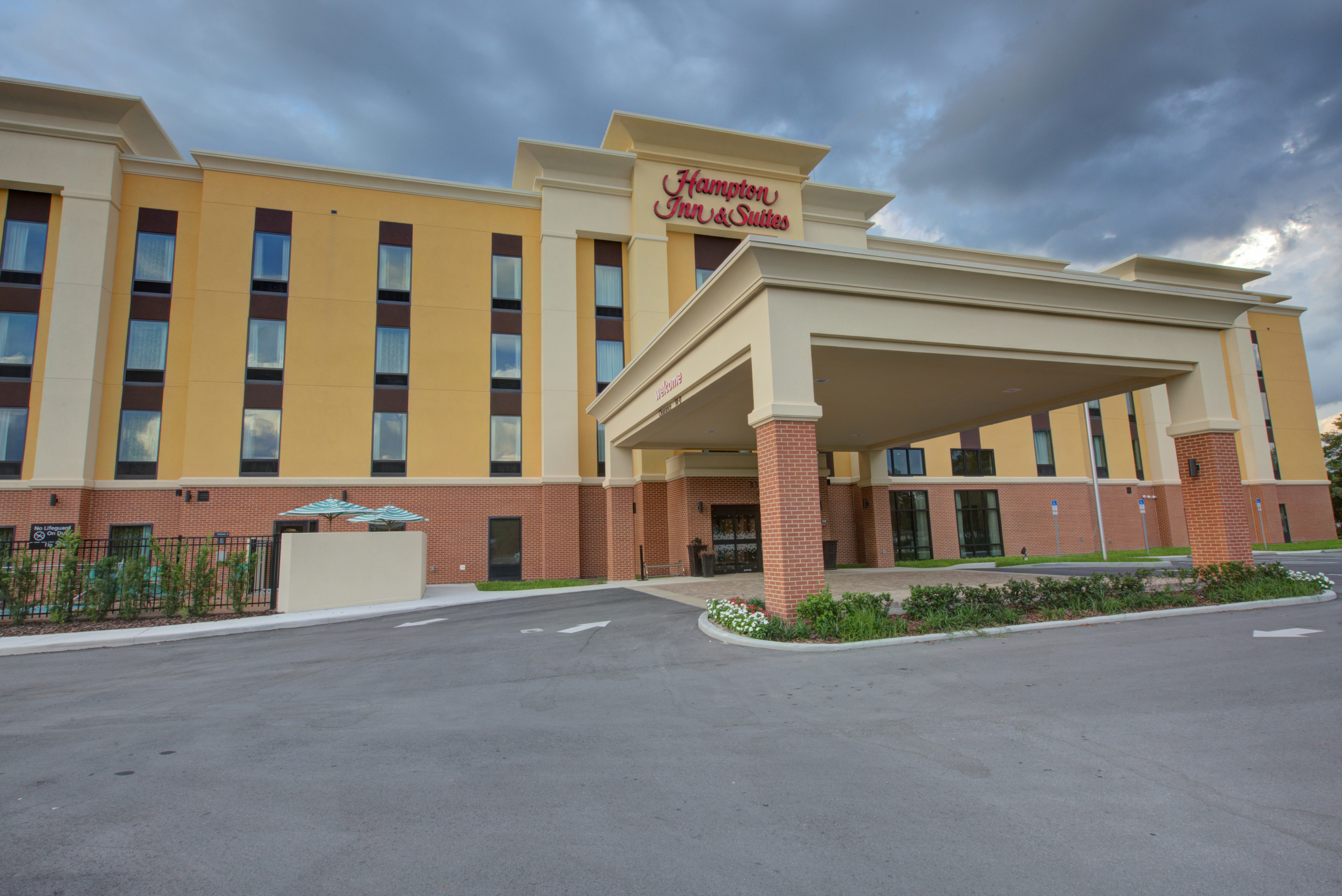 Hampton Inn And Suites Tampa Busch Gardens Area photo5