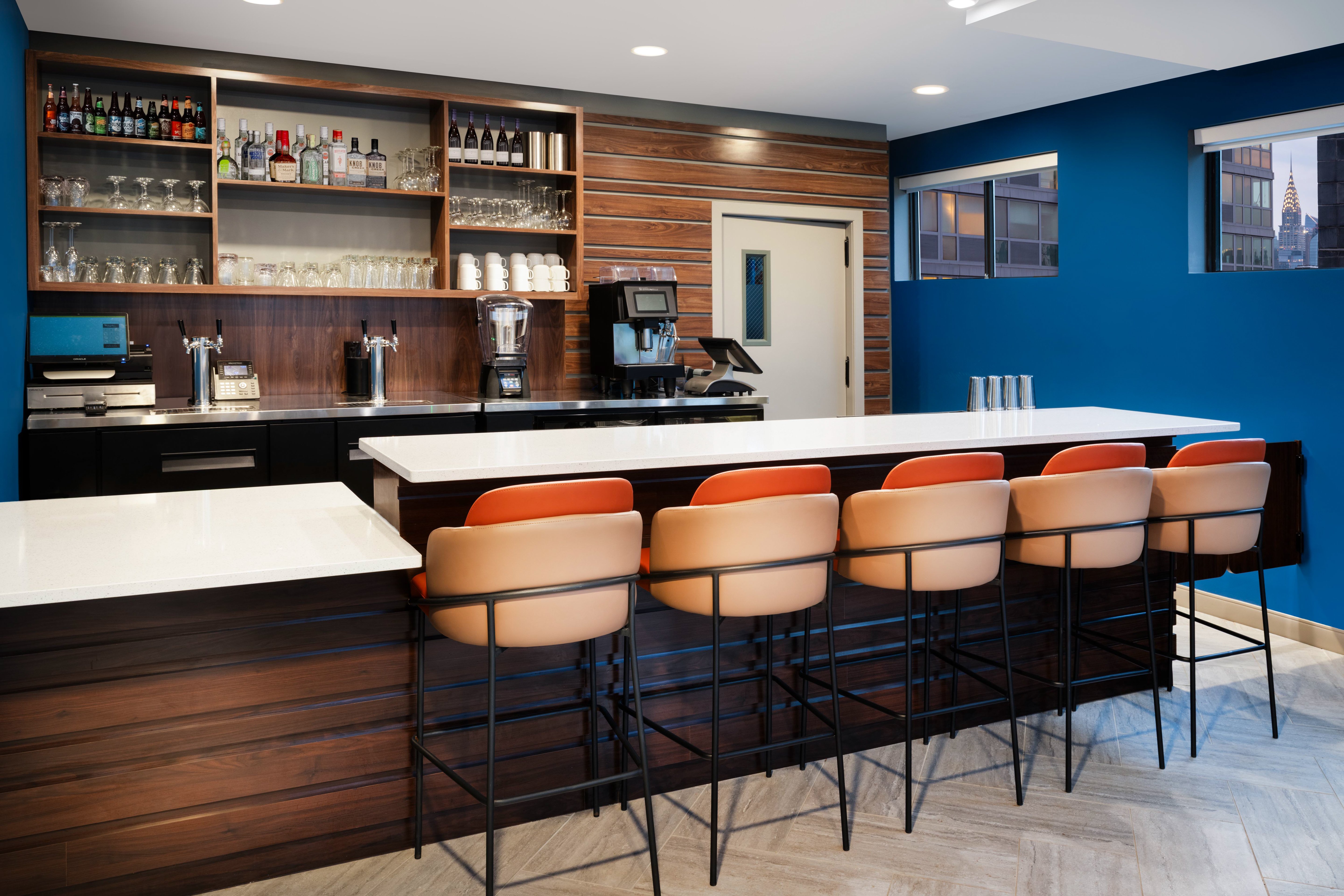 Even Hotels Long Island City New York 33/44