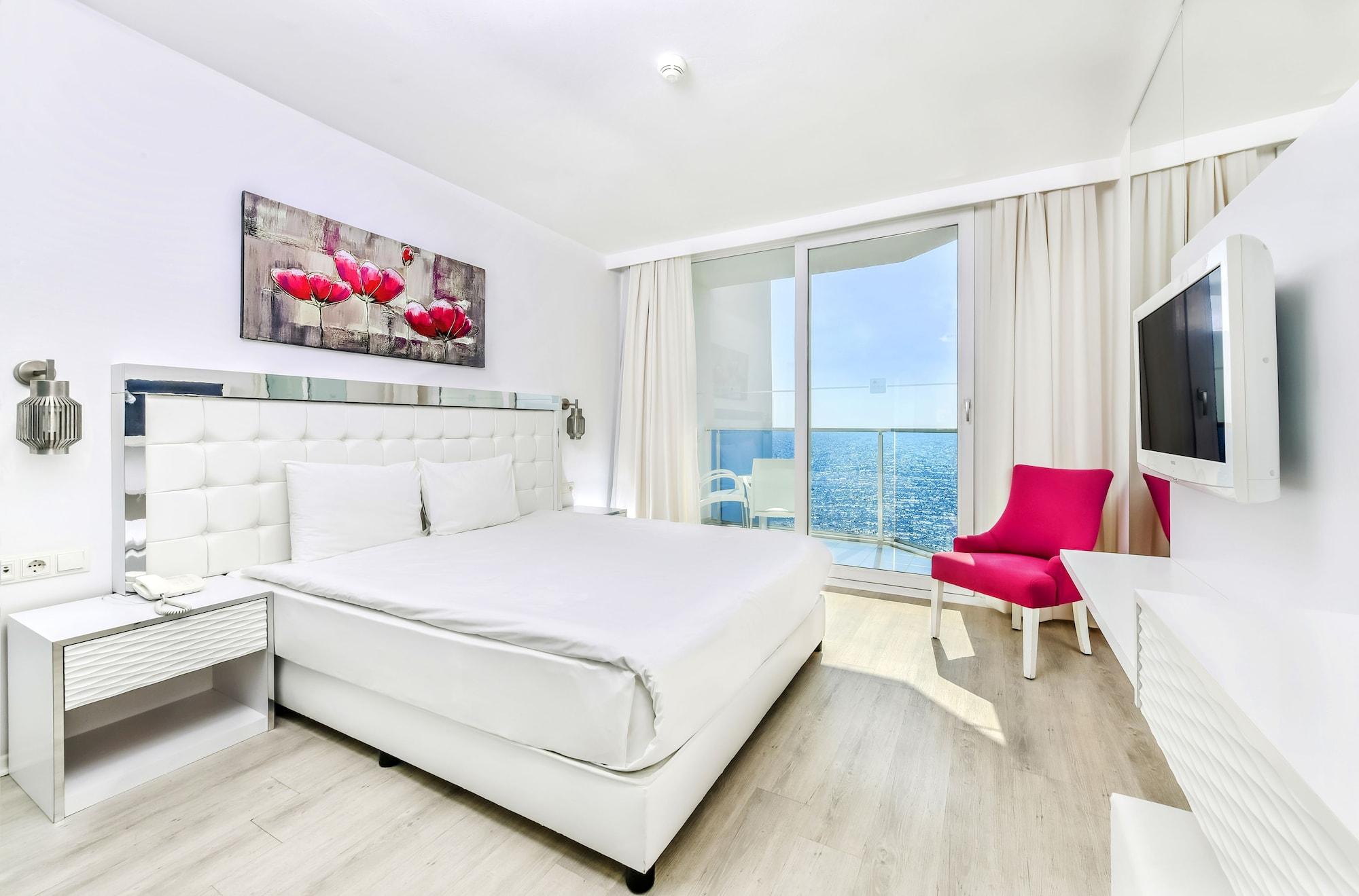 Standard Sea View