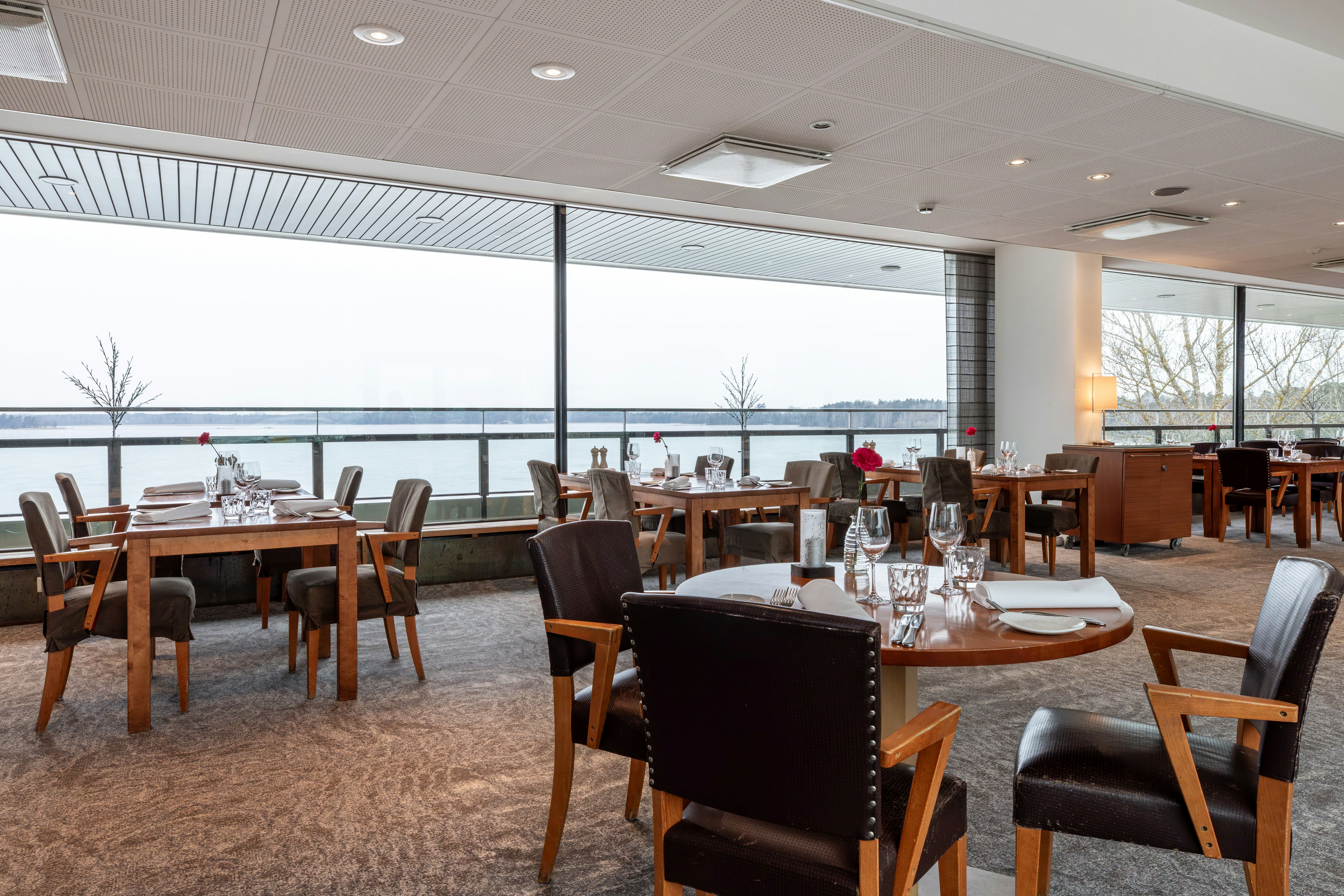 Hilton Helsinki Kalastajatorppa 47/59