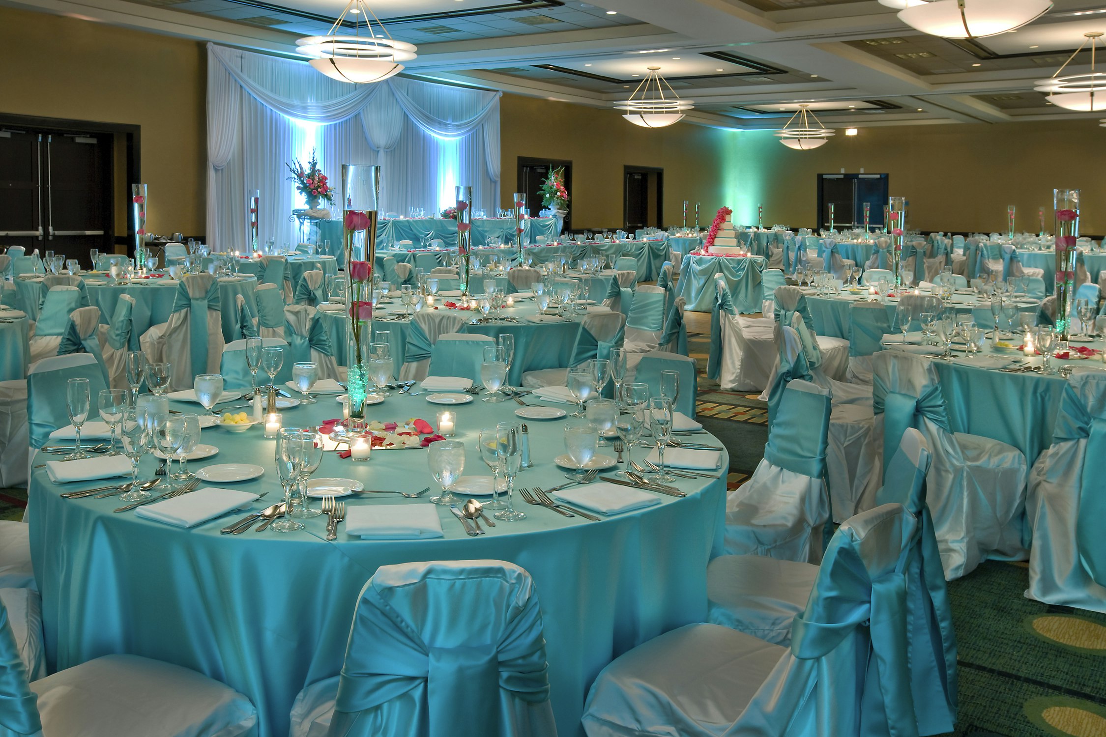 DoubleTree Suites by Hilton Hotel & Conference Center Chicago-Downers Grove 51/60