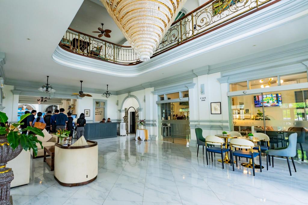 Mybanlao Hotel 10/50