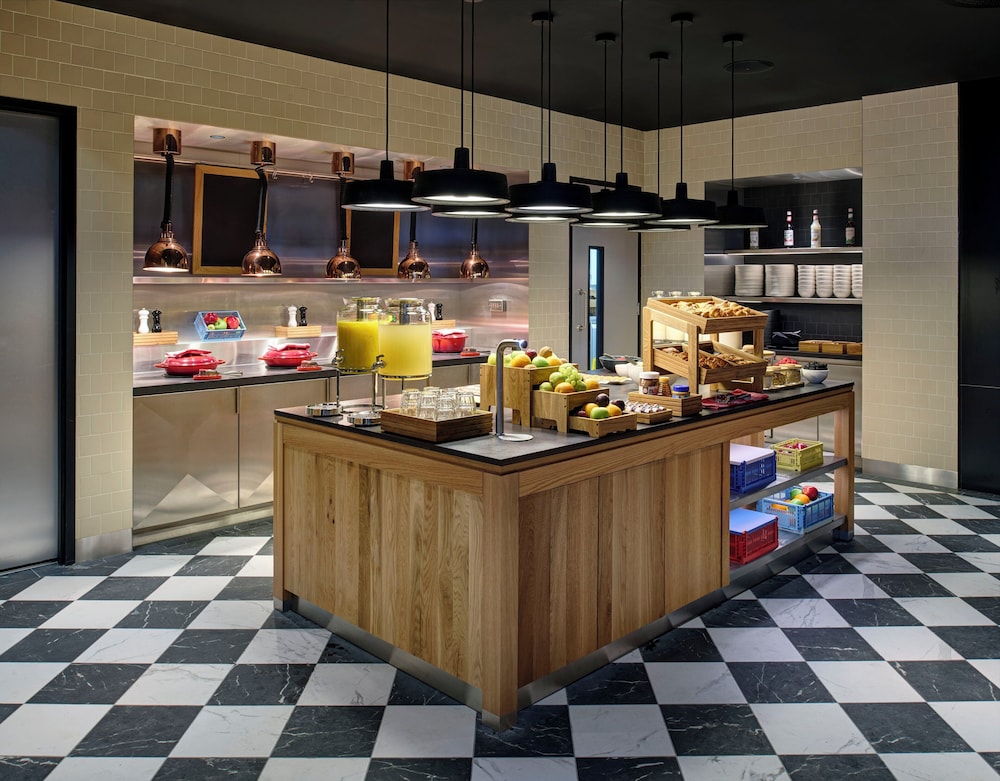 citizenM Dublin St Patricks 8/50