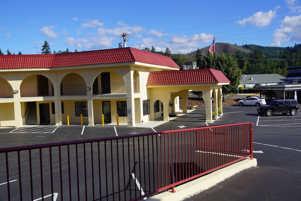 Timberland Inn & Suites 3/63