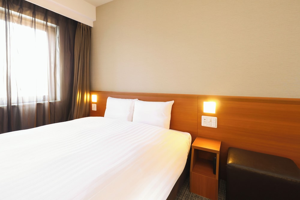 Room, Single, Double Bed