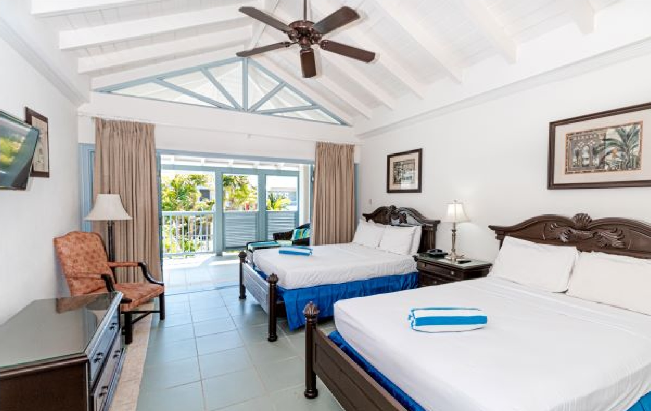 Room at Savannah Beach Club, CHRISTCHURCH - BB