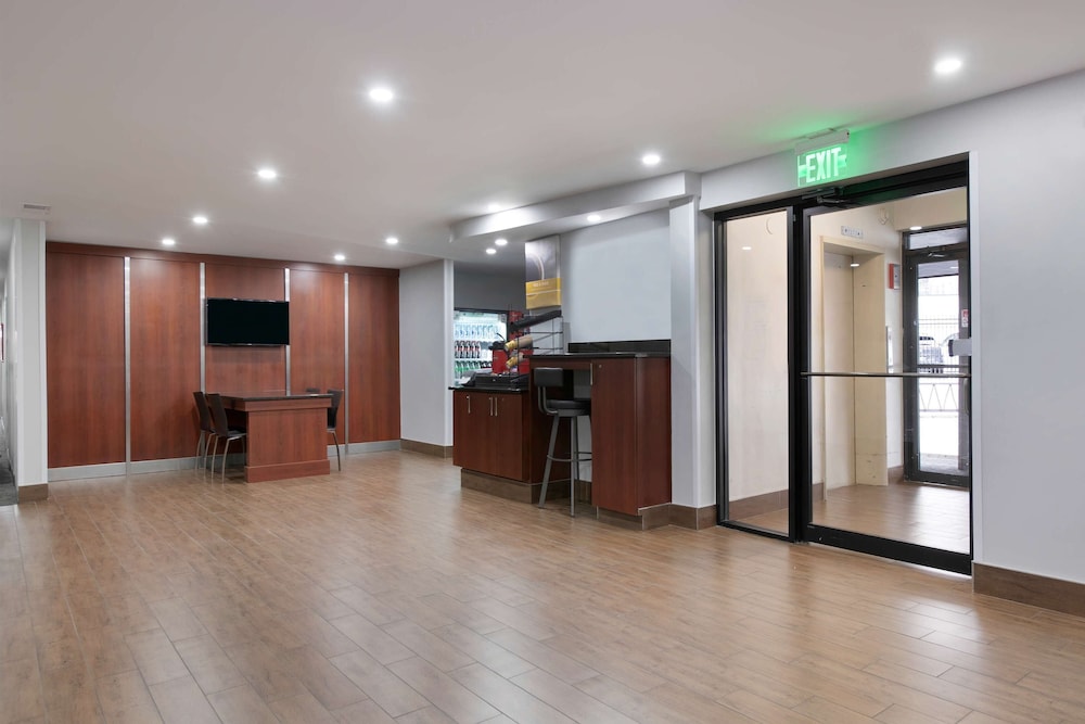 Motel6 Atlanta, GA - Downtown 38/57